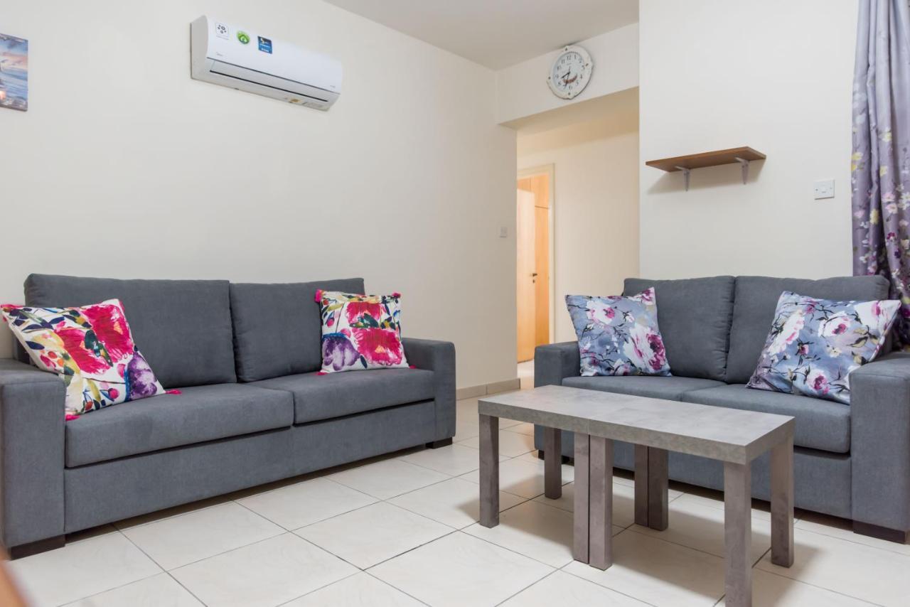 Ferienwohnung Euro Carissa Flat 101 Larnaka Exterior foto